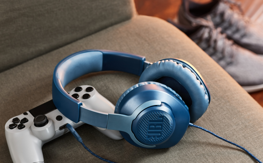JBL Quantum 100 Jouez plus longtemps grâce au confort de la mémoire de forme - Image